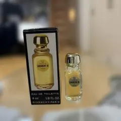 GIVENCHYⅢ EAU DE TOILETTE 4mlのサムネイル