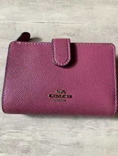 COACH コーチ　 二つ折り財布 ピンク レディース　レザー　美品