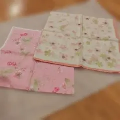 大判ハンカチ　スカーフにも◎