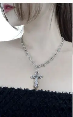 シルバー クロスモチーフ ネックレス