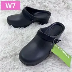 【新品タグ付き】クロックス サラ クロッグ ブラック 23.0 W7 廃盤のサムネイル