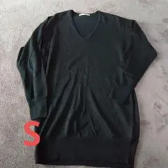 UNIQLO★Vネックラメトップス