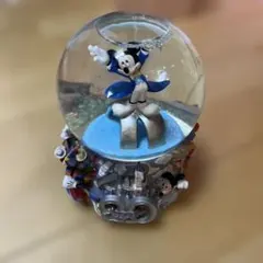 新品】ディズニー ファンタジアミッキー ミニスノードームストーリー
