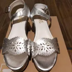 夏用　シルバー　サンダル　L