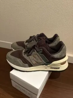 Item thumbnail for item ec37c540-122f-4523-b889-75bc0ffb8285