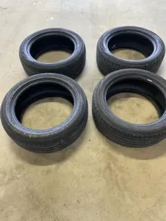 ダンロップ235/50R18 4本セット5分山のサムネイル