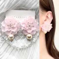 桜ピンクガラス風ローズ　コットンパール ピアス　イヤリング