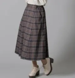 【美品】Honeys　COLZA　チェックフレアロングスカート　Sサイズ