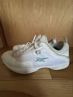 ASICS バスケットボールシューズ ホワイト/グレー