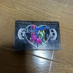 フラワーノーズ　Cherry Love レトロマグネティックアイシャドウパレット