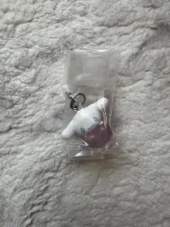 シナモン　シナモロール　エモきゅん めじるしアクセサリー