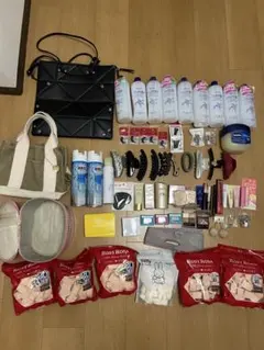 バック・コスメ・ヘアアクセ・ポーチ等 まとめ売り おまけ多数あり