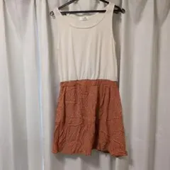 膝丈ワンピース