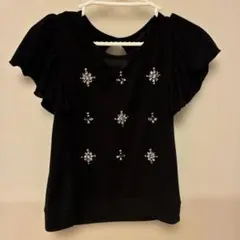 セシルマクビー　CECIL McBEE フリル袖　ビジュー装飾　黒Tシャツ