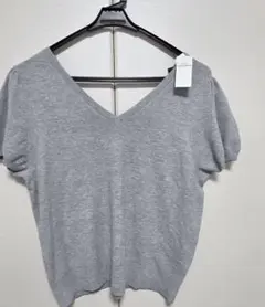 BANANA REPUBLIC グレー Vネック 半袖ニット