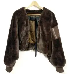 値下げ！美品可愛いフェイクファー　ボアジャケット　ハーフコート　ブルゾン　F
