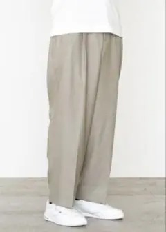 marka 2TUCK COCOON FIT TROUSERS ワイドパンツのサムネイル