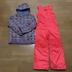 更に値下げしました！コロンビア　スキーウェア　SY1092 6歳　7歳