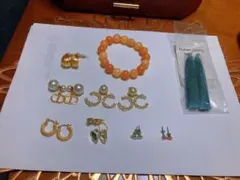 ピアスとブレスレットのセット