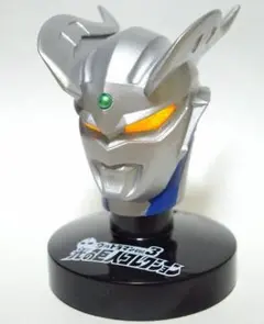 マスコレ ウルトラマン Vol.3 「ウルトラマンゼロ」発光台座 未開封