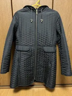 【匿名配送】黒 レディースフード付きキルティングコート