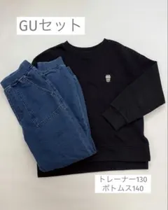 【GU】ブラックトレーナー、デニムボトムス