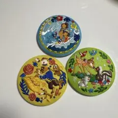 ディズニー　刺繍缶バッチ　スティッチ　美女と野獣　バンビ