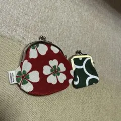 【きょんち様専用】がま口ポーチ 2つセット 赤花柄 緑模様