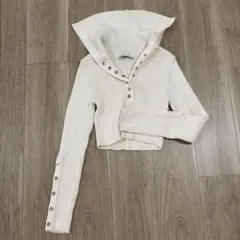ZARA リブ編みフード付きクロップドセーター S