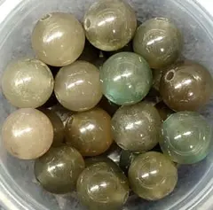 B282　ソルトソースアゲート　グリーン　塩源瑪瑙　8ミリ