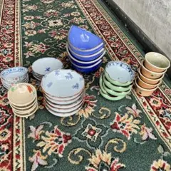 和食器 大量まとめ売り 32客セット たち吉 小鉢 小皿 湯呑み 豆皿 盛鉢のサムネイル