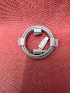 USB-C to Micro USB 充電ケーブル ホワイト