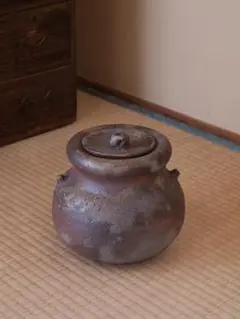 山下譲治　備前　耳付き水指　茶道具　備前作家　栞付き 山下譲治 備前 耳付き水指 茶道具 備前作家 栞付き - メルカリ