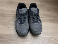 New Balance M2002REH ダークグレー スニーカー　【完売品】