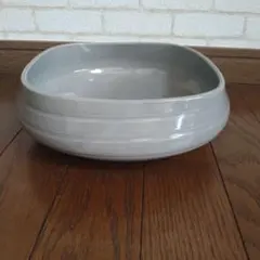 グレー 陶器 四角形 花器