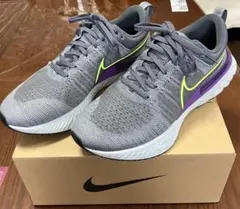 Item thumbnail for item 2fedb420-21cf-497b-9d41-6eba3c96d46e