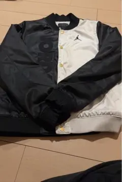 Jordan スタジャン ブラック・ホワイト