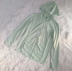 【c8196】GU ジーユー　パーカー　長袖　ライトグリーン