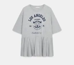 【新品タグ付き】ZARA ザラ フリルヘムバーシティTシャツ Sのサムネイル