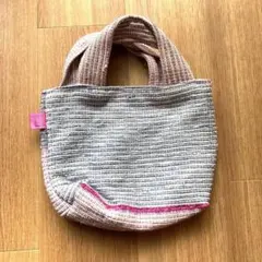 Item thumbnail for item 90641542-1e63-4d56-99a4-c5b389f41503