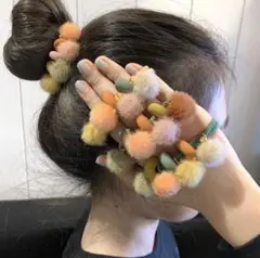ヘアゴム★2個セット 可愛い 髪飾り 女の子 レディース ふわふわ ファー 春