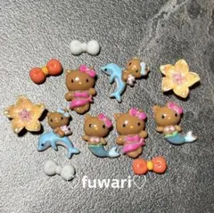 《日焼けハローキティ》オレンジギャル　ネイルパーツ　まとめ買い値引きあり♡のサムネイル