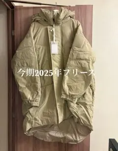 残りわずか　TODAYFUL Monster down coat