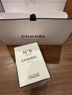 未開封　CHANEL N°5 L'EAU ハンドクリーム 50ml