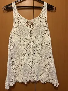 ひ*°様 DURAS クロシェ タンクトップ ホワイト Mのサムネイル
