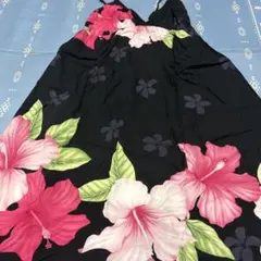 期間限定お値下げ！ハイビスカス柄キャミワンピースフラハワイ