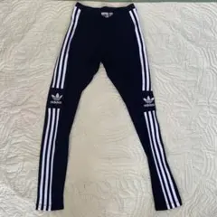 【adidas originals】【かなり美品】3本ラインレギンス 刺繍ロゴ