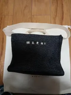 美品】MARNIマルニ トロピカリア ラフィア ブラック00N99保存袋付 