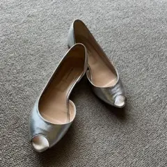 ファビオルスコーニ　シンプルなフラットシューズ