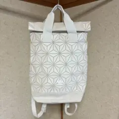 adidas 幾何学模様 リュック
